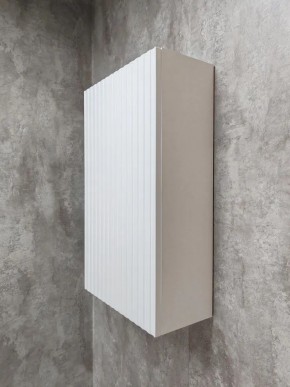 Шкаф навесной для ванной MH8-MA 600х750 (Белый-М 10.1.1) Белый глянец в Екатеринбурге - mebel24.online | фото 8